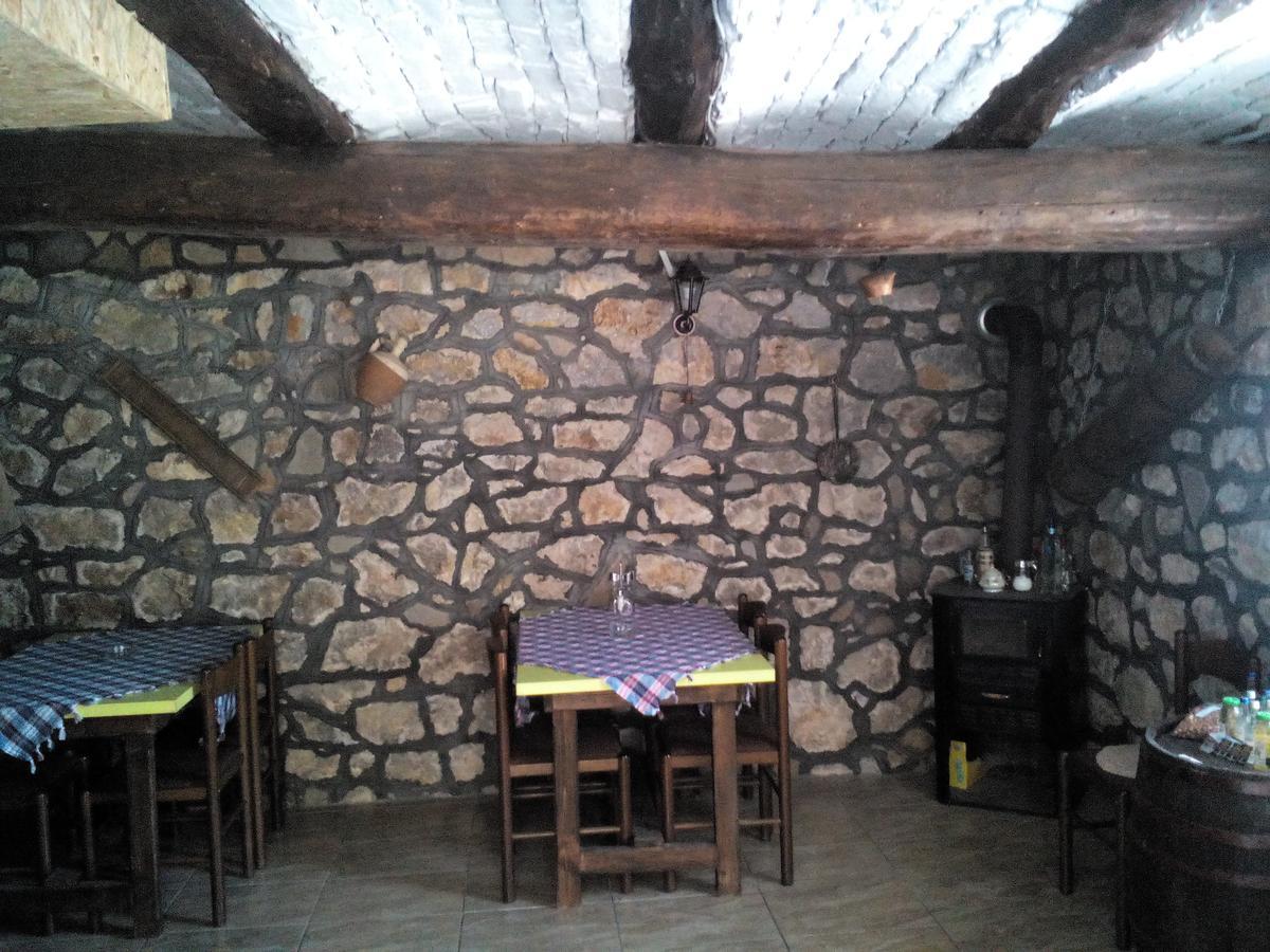 Guest House Vila Banjica ปิโรต์ ภายนอก รูปภาพ